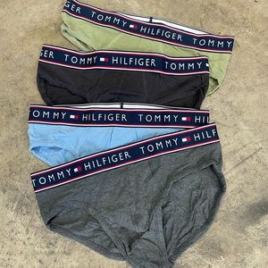 Tommy Hilfiger collection cotton underwear with signage waist band. Size M